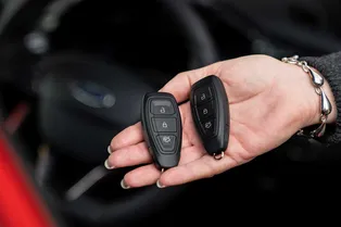 Ford защитит ключи от перехвата сигнала Ford защитит ключи от перехвата сигнала