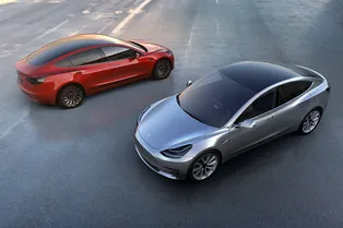 У новой модели Tesla не будет панели приборов