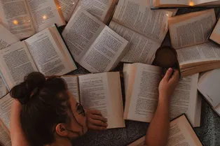 Тест для эрудитов и книжных червей: проверьте, насколько богат ваш словарный арсенал