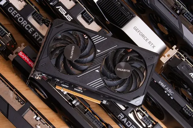 «Что-то на богатом»: лучшие видеокарты в 2026 году