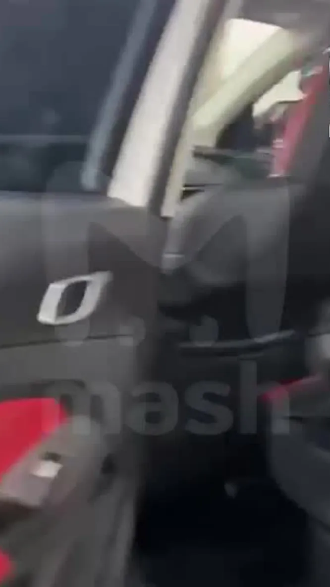 Нажми и смотри