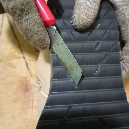 скользкая обувь что делать