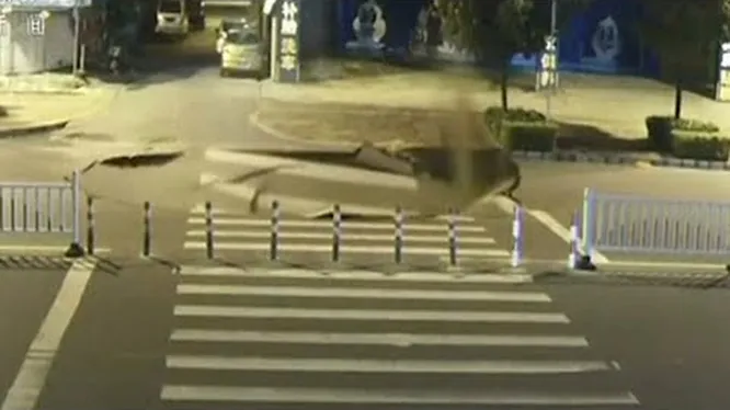 Нажми и смотри