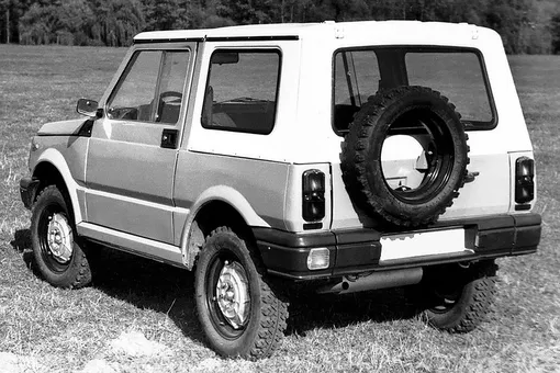 Ранний прототип ЛуАЗ-1301 Ранний прототип ЛуАЗ-1301 автомобиль