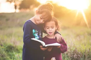 Словарь Oxford назвал главное слово 2023 года! Вот что оно значит и при чем тут Человек-паук