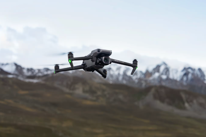 Новый дрон Mavic 3 от DJI: скоростная камера 5К и 46 минут на одном заряде