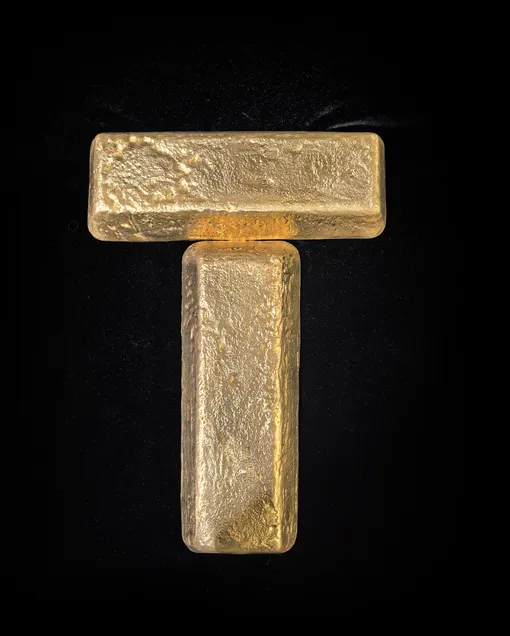 золотые слитки, золото