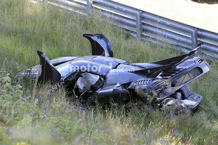Уникальный мегакар Koenigsegg One:1 разбили на испытаниях: видео