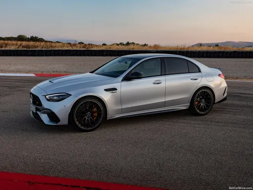 Mercedes-AMG C63 S E Performance Mercedes-AMG C63 S E Performance