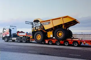 Отказались от дизеля и «механики»: как грузовики тихо изменились в последние 10 лет