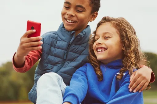 HMD и Xplora разработали гибридный телефон для детей HMD и Xplora разработали гибридный телефон для детей