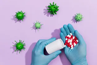 Как антибиотики меняют работу печени, кишечника и иммунитета