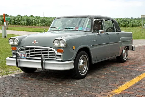 Checker Marathon grey