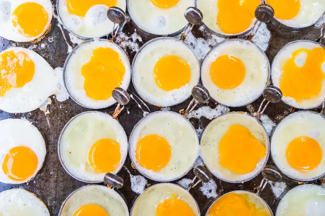 Новое исследование: яйца не так опасны для холестерина, как считалось