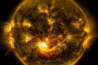 Первая китайская космическая обсерватория будет исследовать взрывы на Солнце
