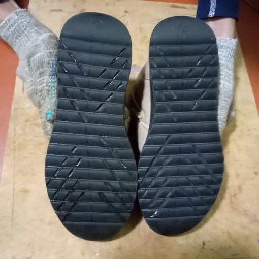 скользкие ботинки исправлены