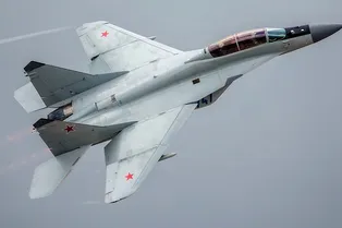 МиГ-29 и МиГ-35 защитились от перегрузок МиГ-29 и МиГ-35 защитились от перегрузок