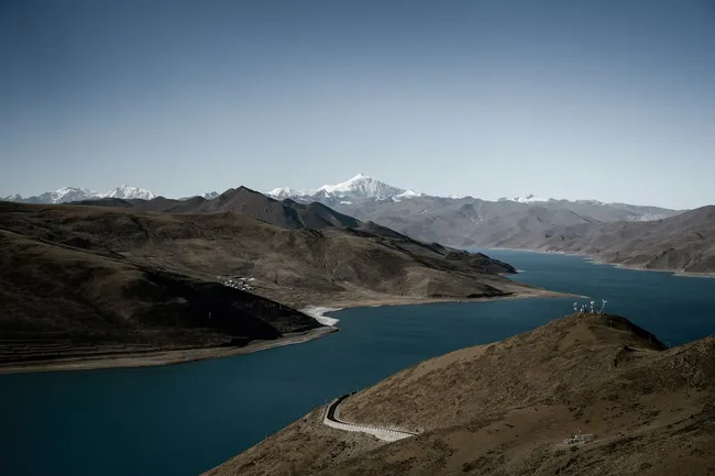 Высыхающие озера Тибете вызвали землетрясения, разбудив разломы в земной коре