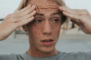 Вы поразитесь! Интересные факты о том, как ваш мозг обрабатывает эмоции