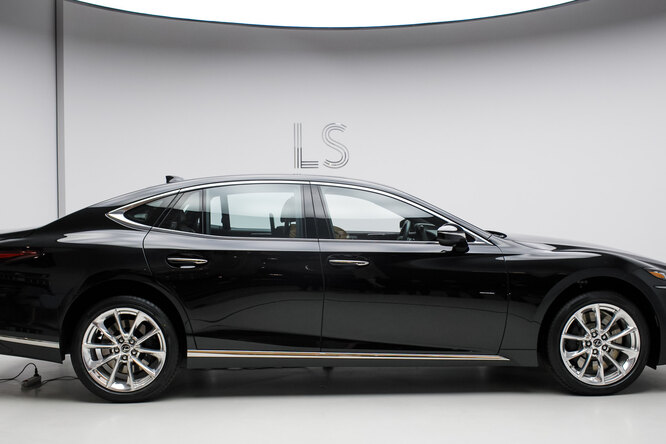 Lexus начинает заключать контракты на приобретение седанов LS нового поколения Lexus начинает заключать контракты на приобретение седанов LS нового поколения