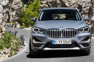 BMW обновила самый популярный кроссовер BMW обновила самый популярный кроссовер