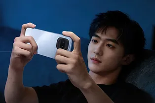 Анонс iQOO Z11 Turbo: почти флагман с 200-Мп камерой и емким аккумулятором Анонс iQOO Z11 Turbo: почти флагман с 200-Мп камерой и емким аккумулятором