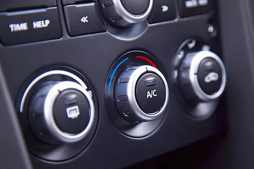 климат контроль в машине