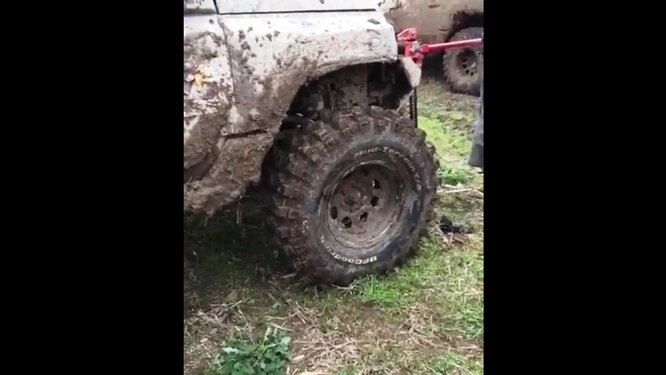 Как мгновенно накачать колесо: познавательное видео