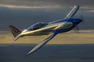 Электрический самолет Rolls-Royce поставил мировой рекорд скорости Электрический самолет Rolls-Royce поставил мировой рекорд скорости