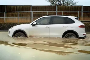 Самые жестокие испытания автомобилей Porsche
