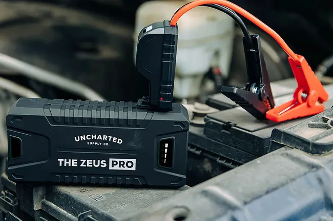 5 лучших пусковых устройств: запустят двигатель в любой мороз и зарядят гаджеты