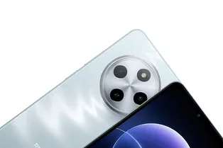 Представлен Redmi 17C: дешевый смартфон с огромным экраном 120 Гц