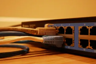 Излучение от телефона и роутера: есть ли повод для тревоги? Излучение от телефона и роутера: есть ли повод для тревоги?