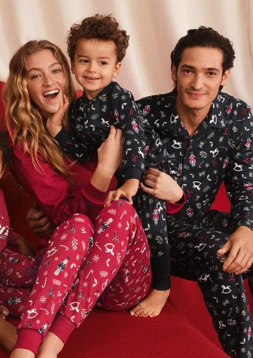 Пижама со сказочным принтом