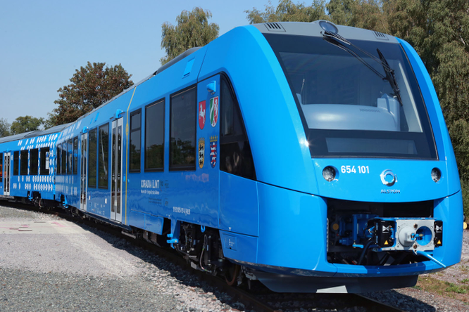 Поезда на водородном топливе начнут курсировать в Германии в 2021 году