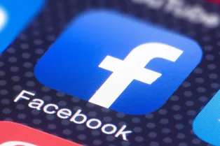 В интернет утекли данные 419 млн профилей Facebook*