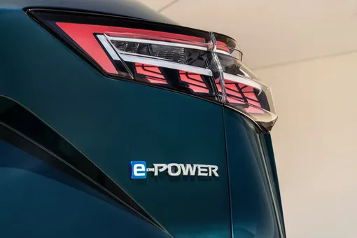 nissan qashqai's e-power badge nissan qashqai's e-power badge