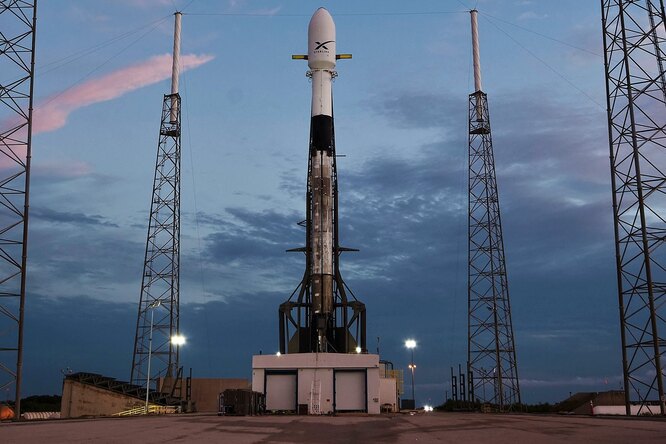 Прямая трансляция запуска спутников Starlink (вторая попытка) Прямая трансляция запуска спутников Starlink (вторая попытка)