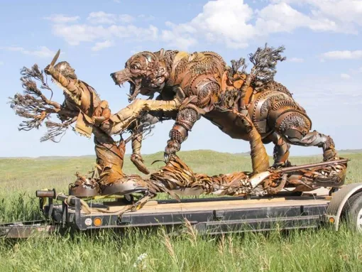 Мемориальная скульптура Хью Глассу