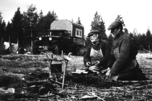 «Мазай», «Машка» и первый автодом в СССР: 5 автомобилей писателя Михаила Пришвина «Мазай», «Машка» и первый автодом в СССР: 5 автомобилей писателя Михаила Пришвина