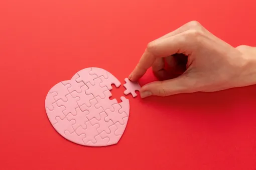 Главное — не застрять со сбором. Но украшение на стену гарантировано! Пазлы на день всех влюбленных