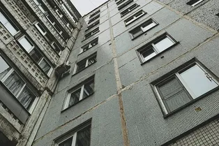 Зачем советские панельки обклеивали мелкой плиткой: она имела практический смысл Зачем советские панельки обклеивали мелкой плиткой: она имела практический смысл