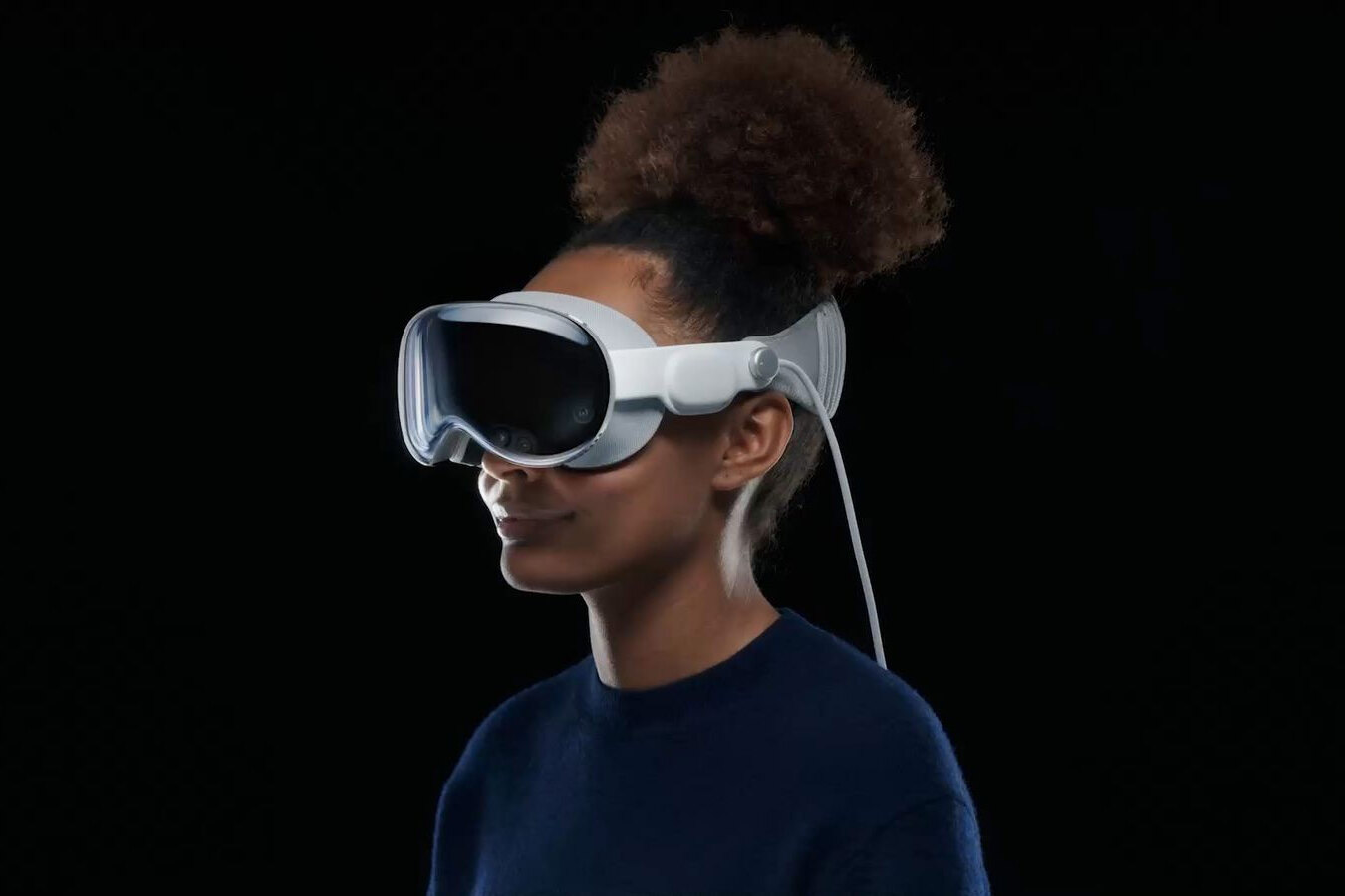 Почему Apple Vision Pro оказалась не такой популярной: ее сняли с производства