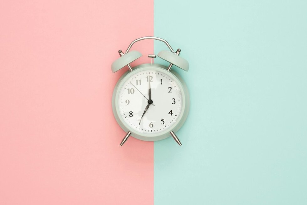 Ученые подтвердили: в нашей реальности есть "временные отражения"