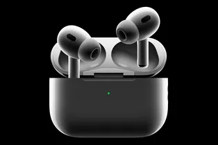 Первый взгляд на AirPods Pro 3: игра стоит свеч?