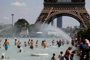 5 способов справиться с жарой, если у вас нет кондиционера 5 способов справиться с жарой, если у вас нет кондиционера