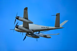 Будущее воздушного транспорта: Pterodyamics показал невероятный конвертоплан Будущее воздушного транспорта: Pterodyamics показал невероятный конвертоплан