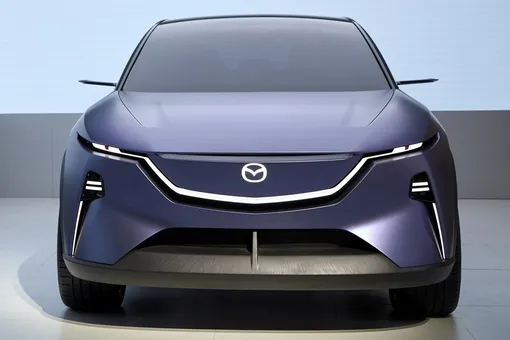 Ущипните меня: Mazda запатентовала 6-тактный двигатель, который сам для себя делает водород Ущипните меня: Mazda запатентовала 6-тактный двигатель, который сам для себя делает водород