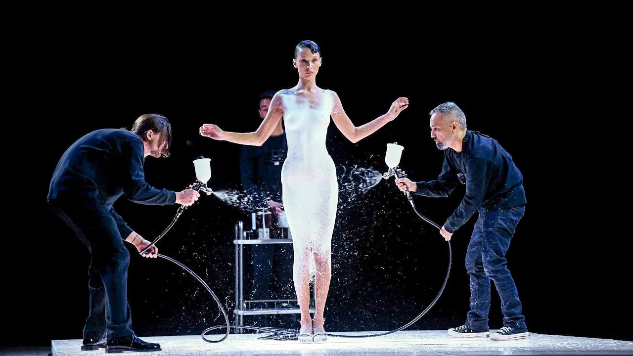 Нажми и смотри