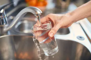 Употребление водопроводной воды с литием во время беременности повышает риск развития аутизма у ребёнка Употребление водопроводной воды с литием во время беременности повышает риск развития аутизма у ребёнка